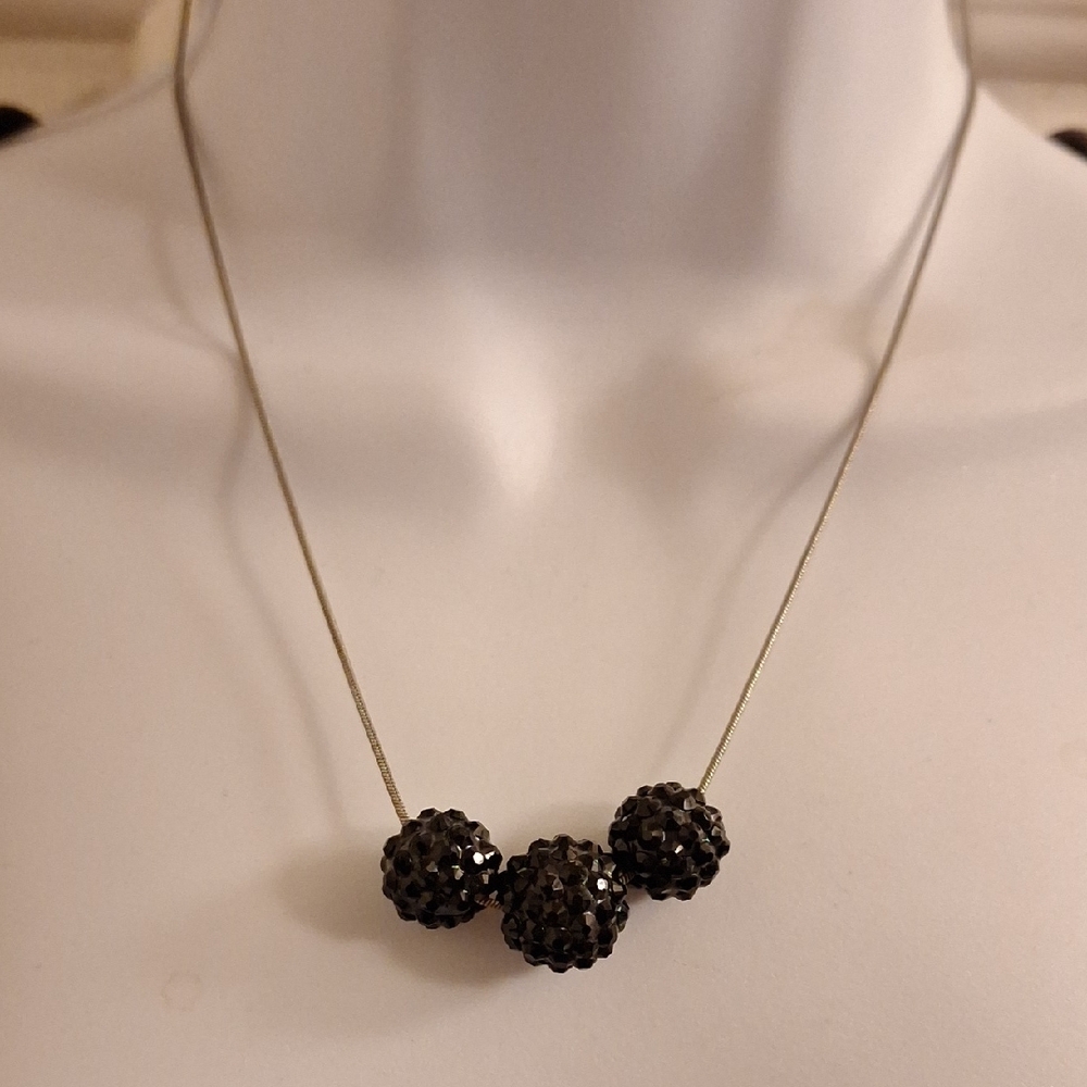 Elegant Black Beaded Necklace